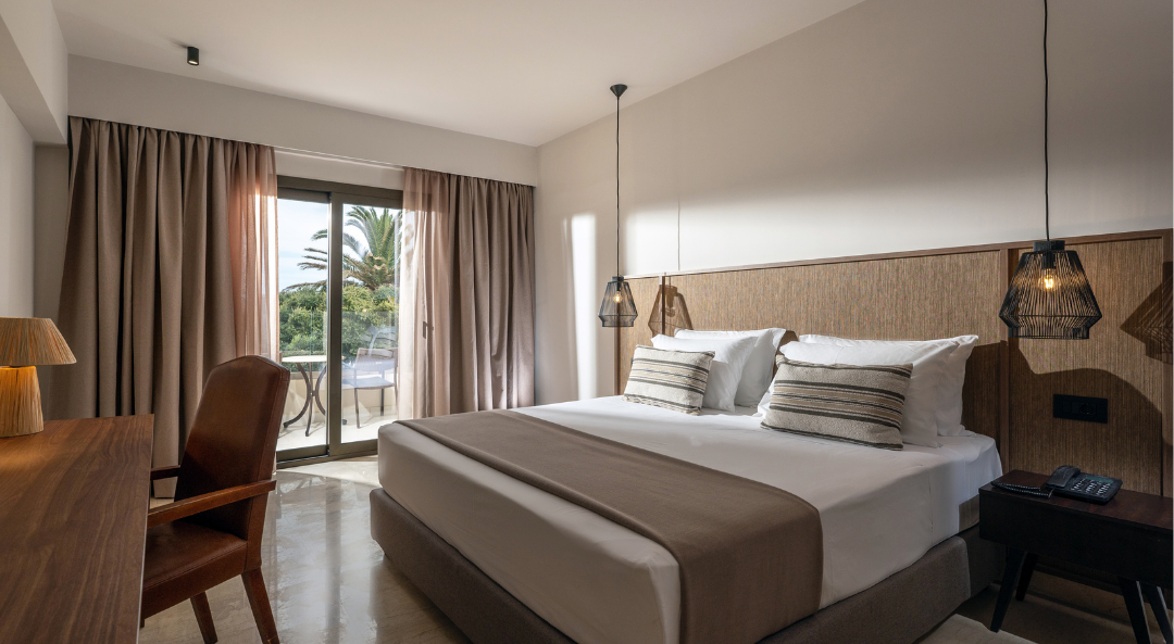 Bungalow Room with sea view and private pool options